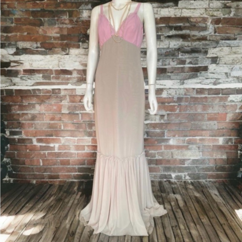 Vera Wang Full Length Evening Gown